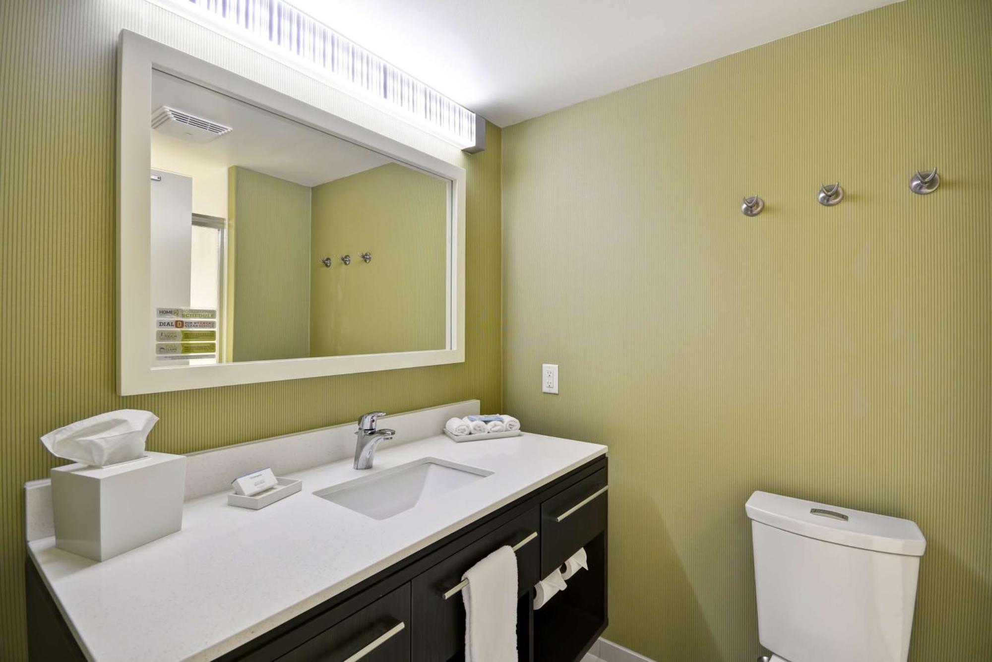Home2 Suites By Hilton Oswego Bagian luar foto